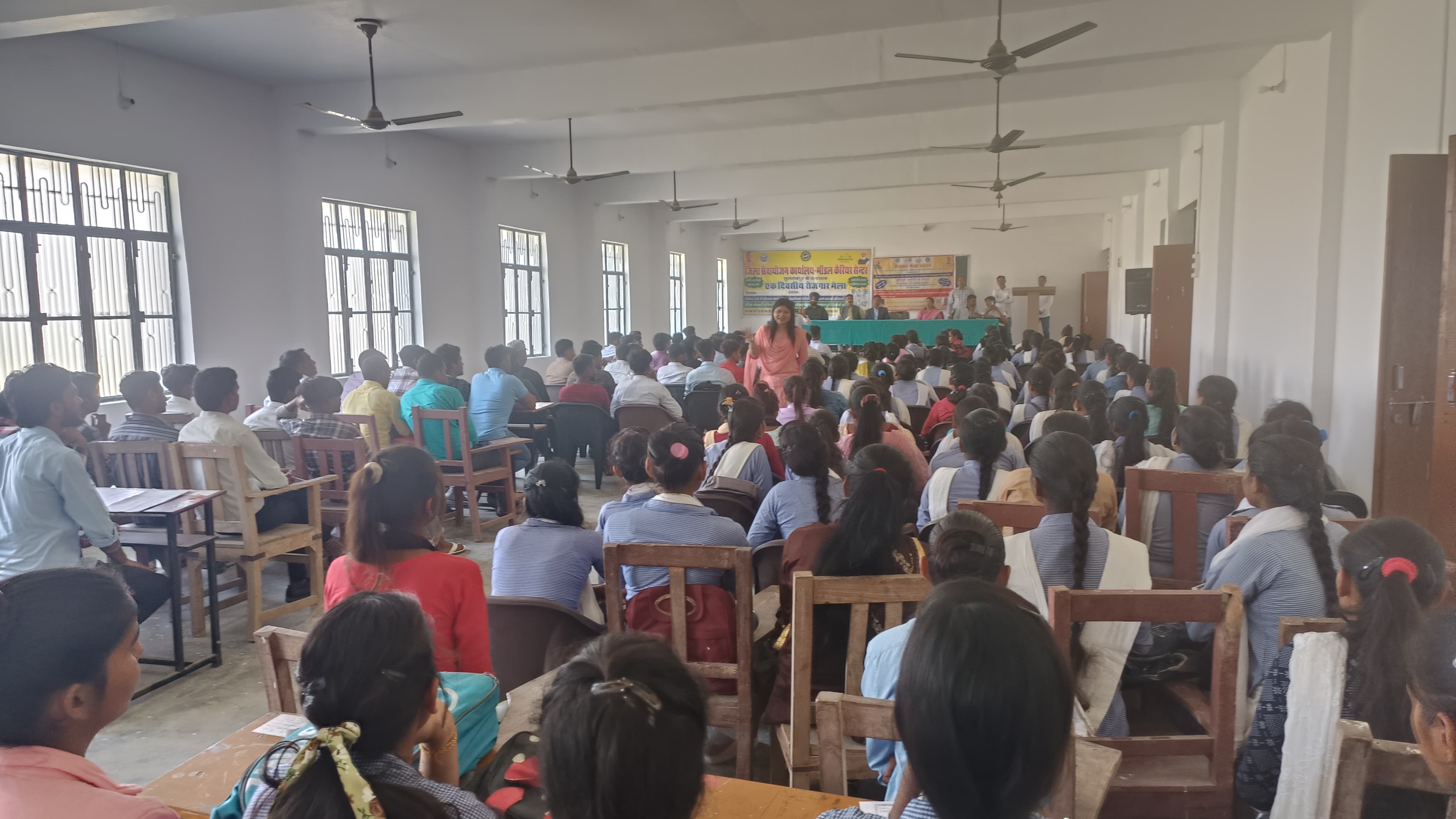 campus drive at harihar Prasad by mcc sultanpur campus drive at harihar Prasad by mcc sultanpur